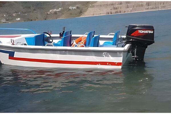 7 seater speed boat 600x400