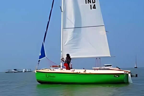 Sail open yacht porsha for 8 seater 600x400