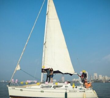 Sailing in mumbai 1 360x320