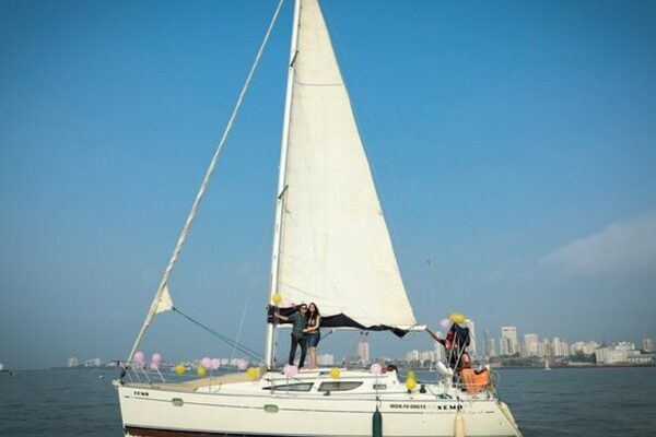 Sailing in mumbai 1 600x400