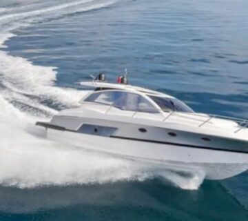 Speed boat from mumbai to alibaug 360x320