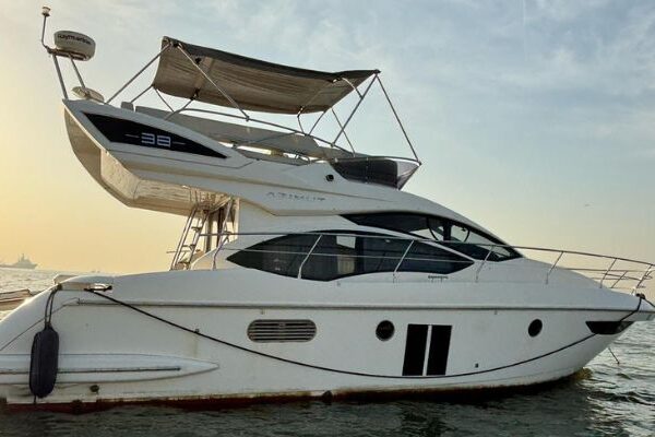 Azimut 7 600x400