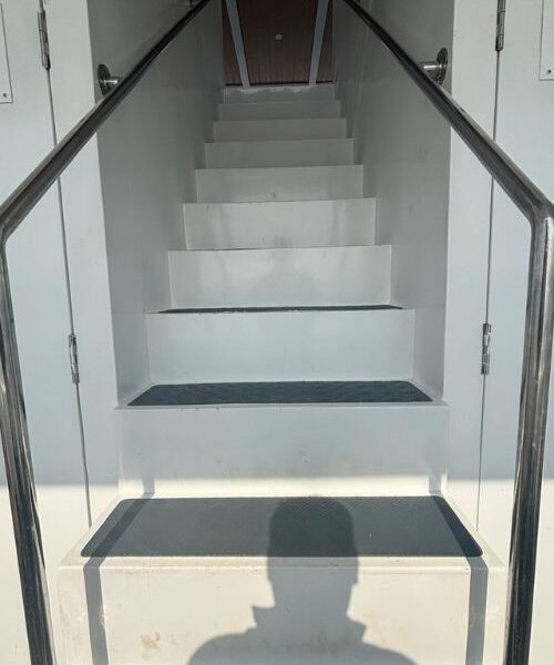 Motor Yacht Bhadrakali 4 500x600