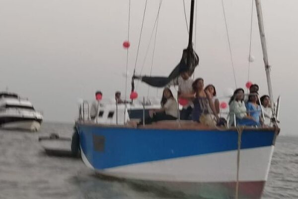 Sail Yacht JS32 3 600x400